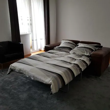 Mieszkanie 70 M2 Bardzo Blisko Centrum *